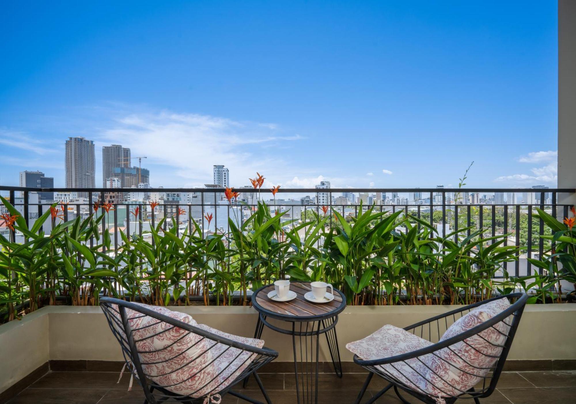 Luat Anh 88 Hotel & Apartment Дананг Екстериор снимка