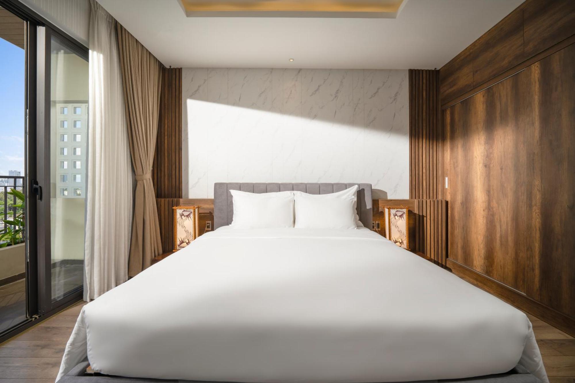 Luat Anh 88 Hotel & Apartment Дананг Екстериор снимка